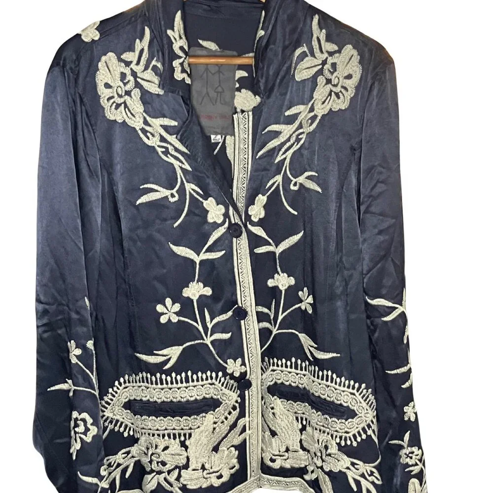 Johnny Was Navy Embroidered Kimono Jacket Size L Boho Chic Art to Wear - Picture 2 of 7